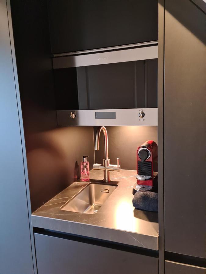 Canal View Suite Амстердам Екстериор снимка